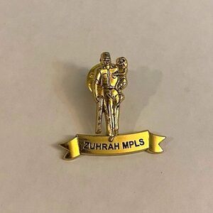 Shriners Zuhrah MPLS Gold Tone 3D Lapel Pin Metal Metzger 2010